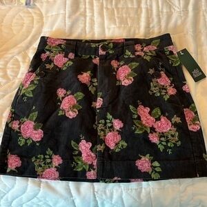 Wild Fable Women’s Floral Corduroy Mini Skirt Size 2 NWT